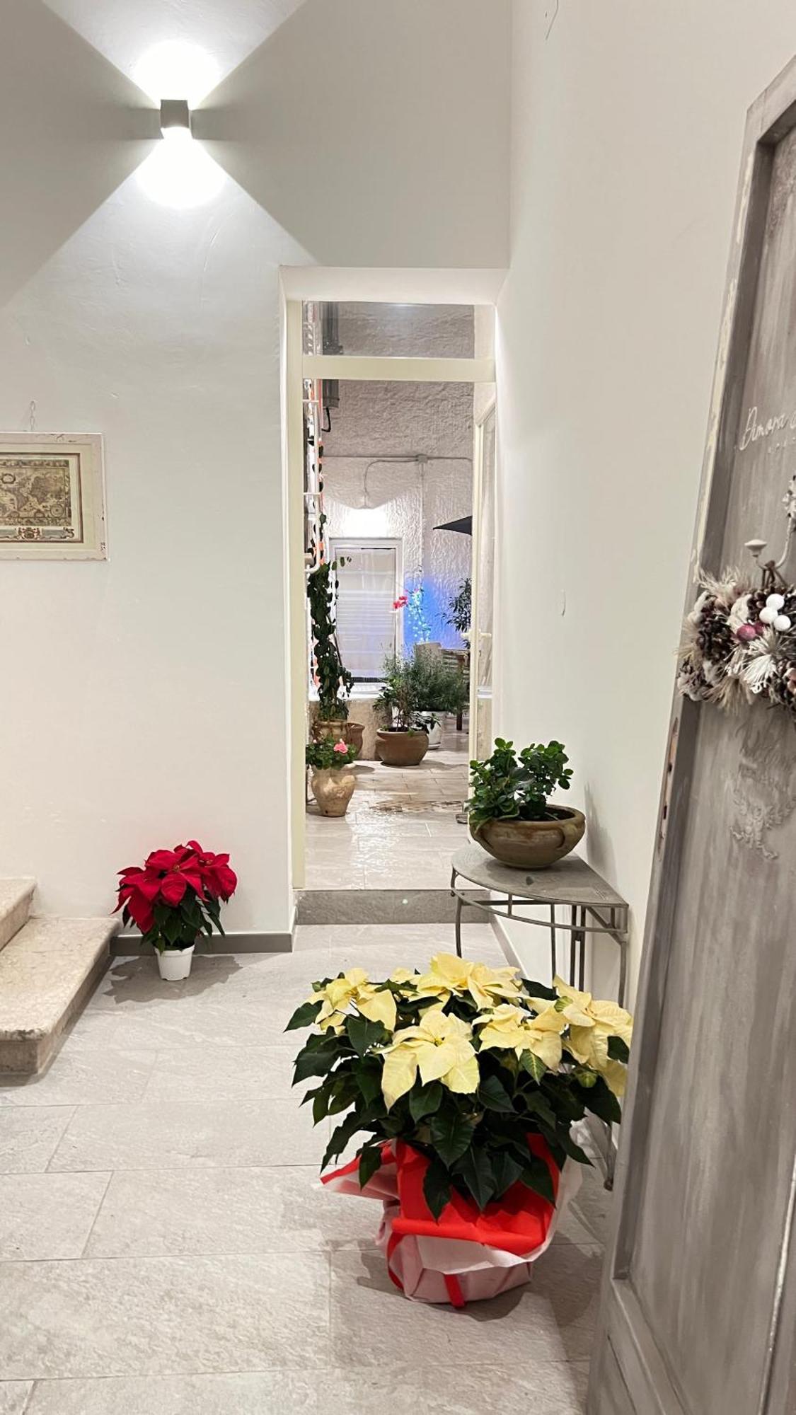 Dimora Donna Vitalia Apartments Trapani Exterior photo